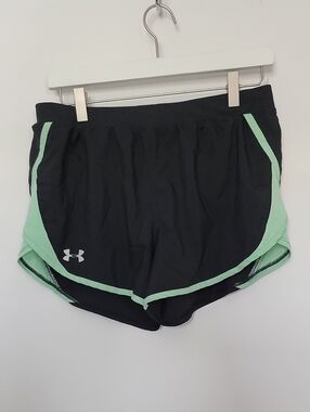 Under Armour Women's Fly By 2.0 Running Shorts Size Medium